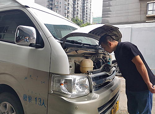 圖片3車(chē)輛自檢.jpg