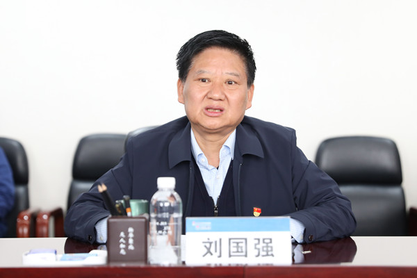 北元化工集團(tuán)黨委書記、董事長劉國強(qiáng).jpg