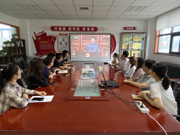 浐灞分公司15人觀看直播.png