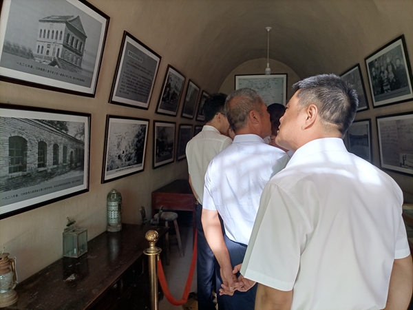 圖2.jpg