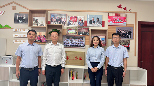 e92580bc065f6c1d91b97e73f0babbb8_副本.jpg